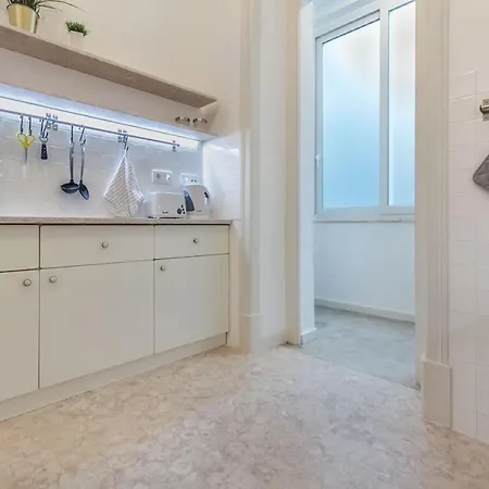 Apartamento Guest Bica *